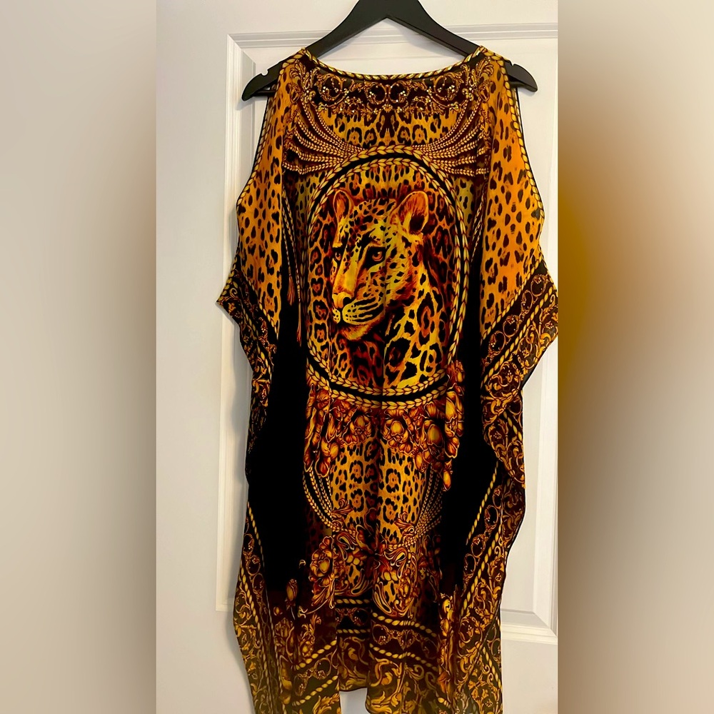 Luxury resort beachwear Silk